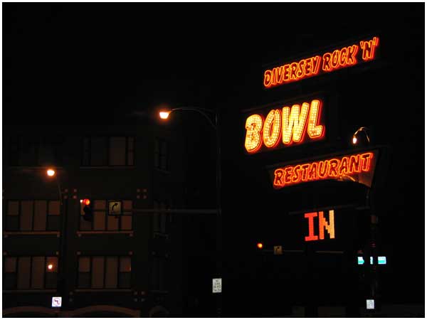 Diversey Rock N Bowl Image